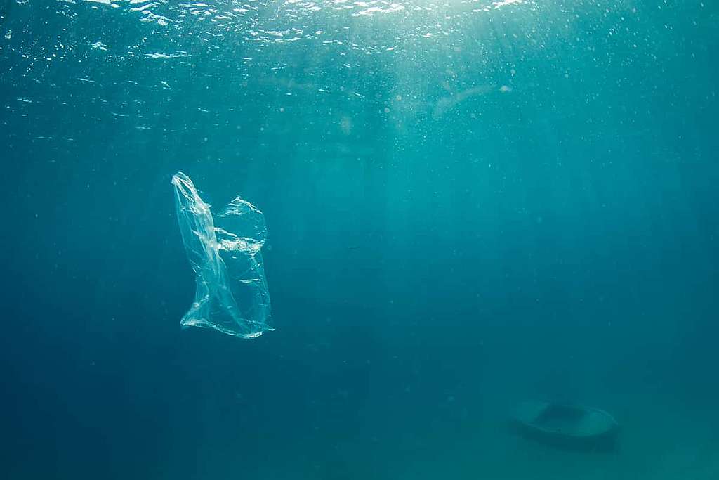 Plastique: la Suisse doit s&rsquo;aligner sur la décision européenne