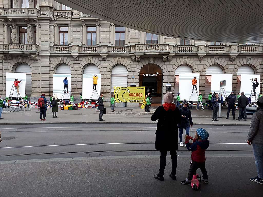 400’000 sagen den Banken #StopPipelines