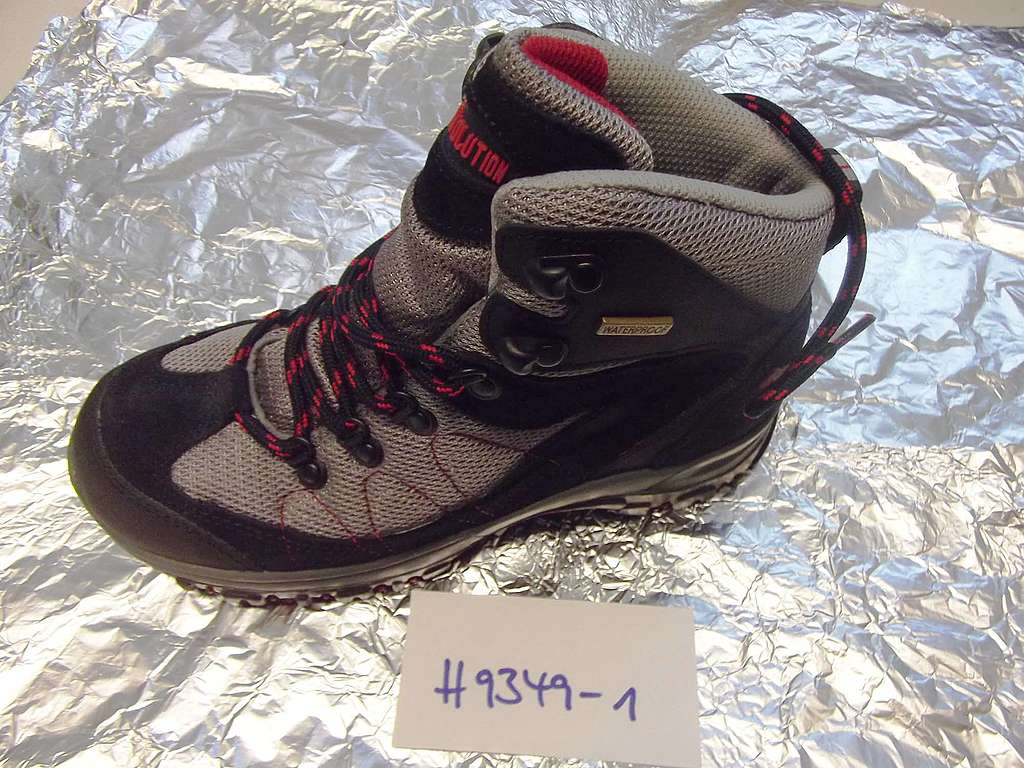 Gefährliche Chemie in Trevolution-Kinderschuh: Migros hat Hausaufgabe nicht gemacht