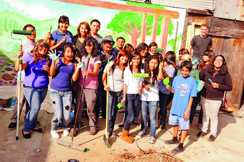 VELA-Community: Latino-Teenager lernen, wie man sich gesund ernährt.