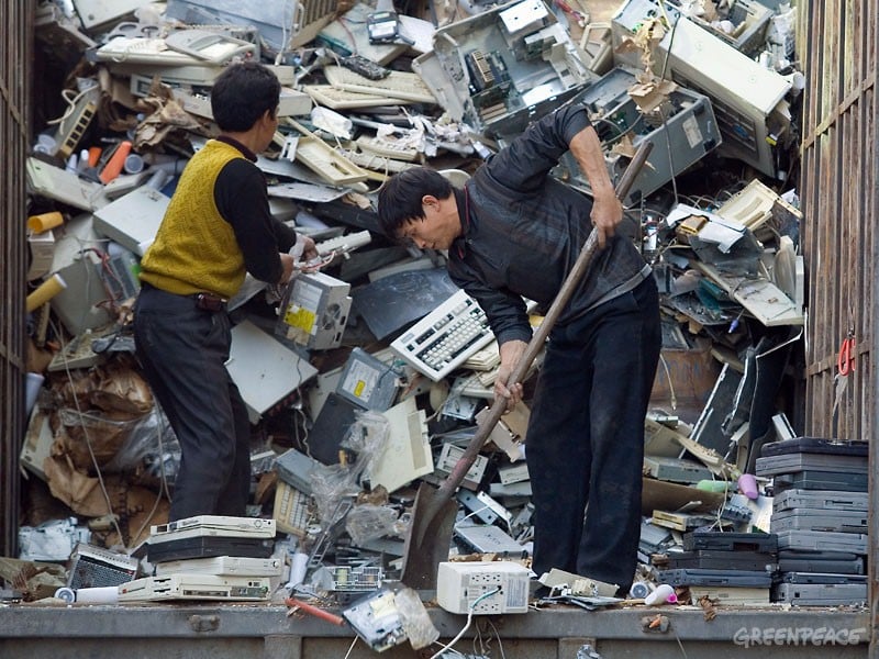 Greenpeace Ratgeber «Grüne Elektronik» 12/07 &#8211; Spielverderber Nintendo