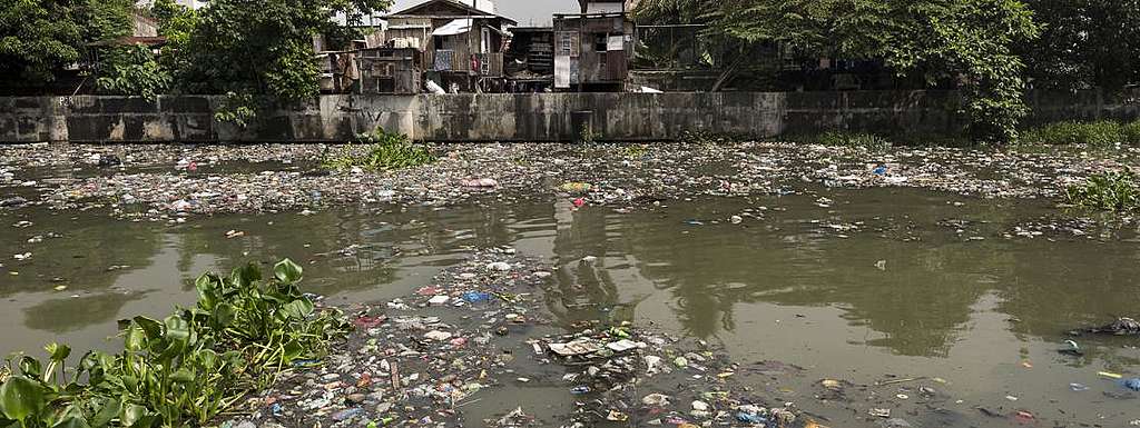 Genug mit Plastik in Manila