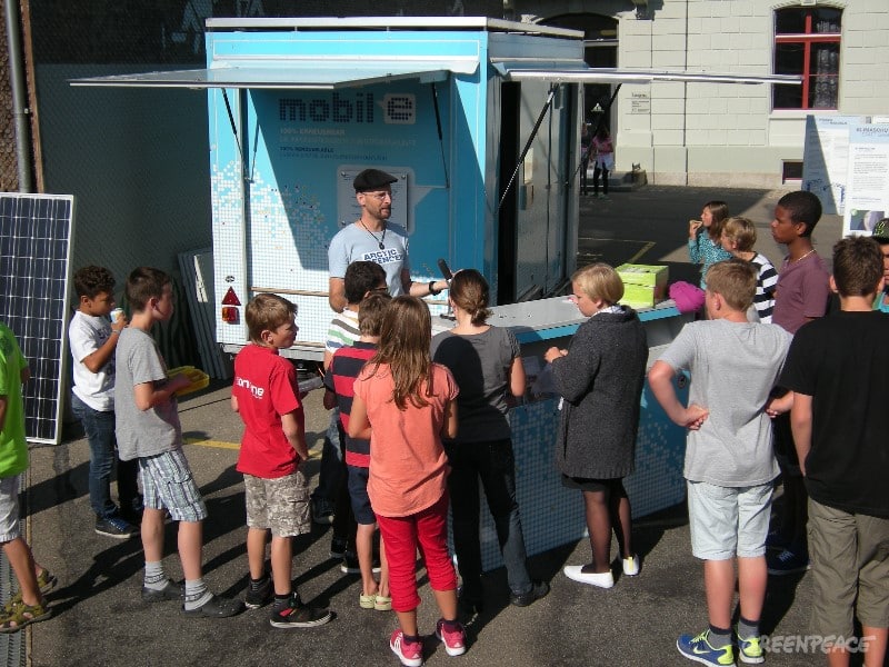 Kinder begeistern sich fürs mobil-e Kinder begeistern sich fürs mobil-e