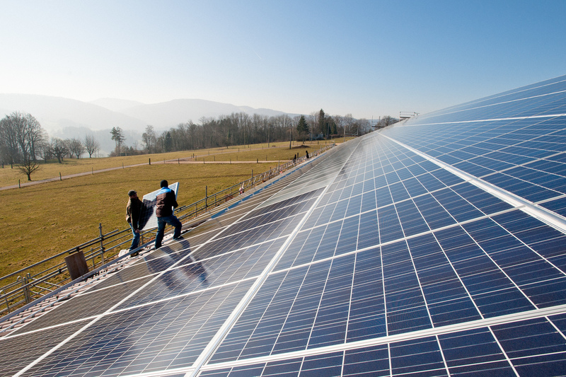 Strommangel: Schweiz braucht raschen Ausbau der Solarenergie und keine neuen Gaskraftwerke!