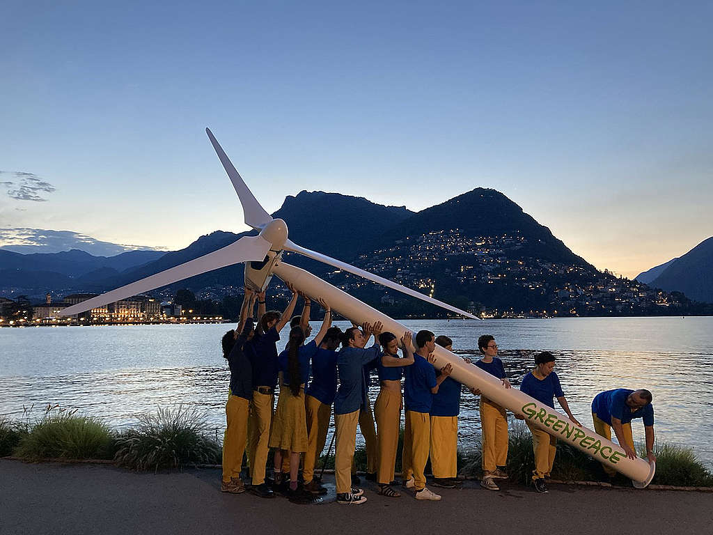 Ukraine-Konferenz: Eine Windturbine als Symbol für nachhaltigen Wiederaufbau