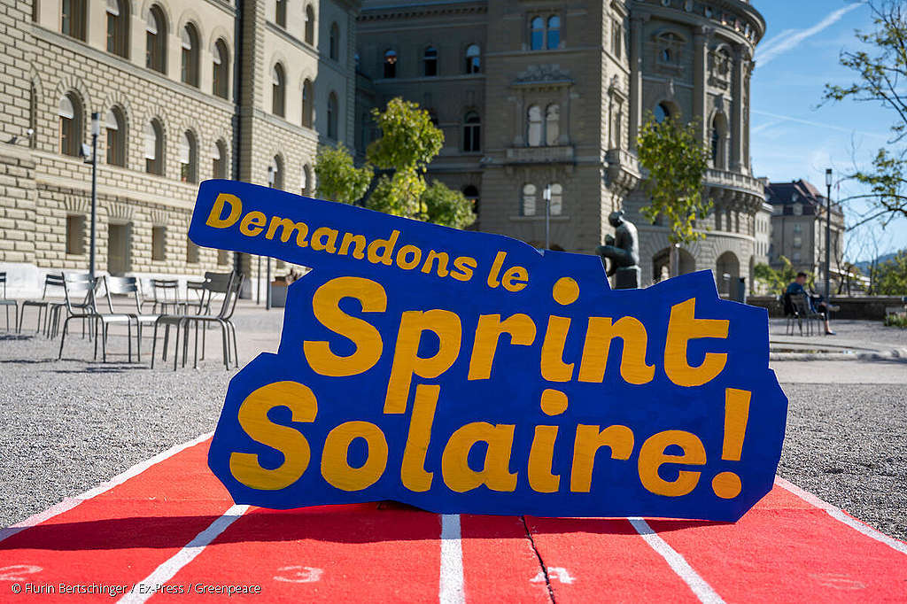 Énergie: Greenpeace Suisse appelle le Conseil des États à lancer le sprint solaire