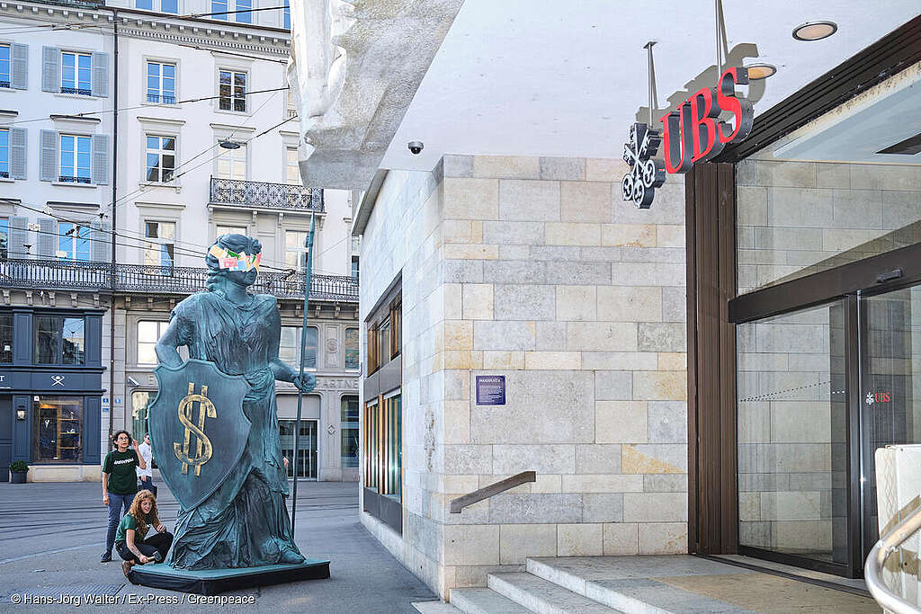 Klimatransparenz mit Swiss Climate Scores: Schweizer Finanzbranche bietet schwache Vorstellung