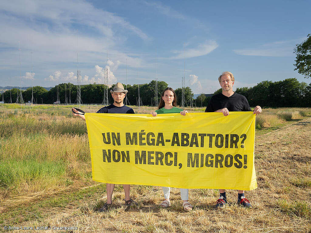 Micarna Slaughterhouse Protest Photoshoot in SwitzerlandFotoshooting zum Protest vor dem geplanten «Micrarna» Schlachthaus